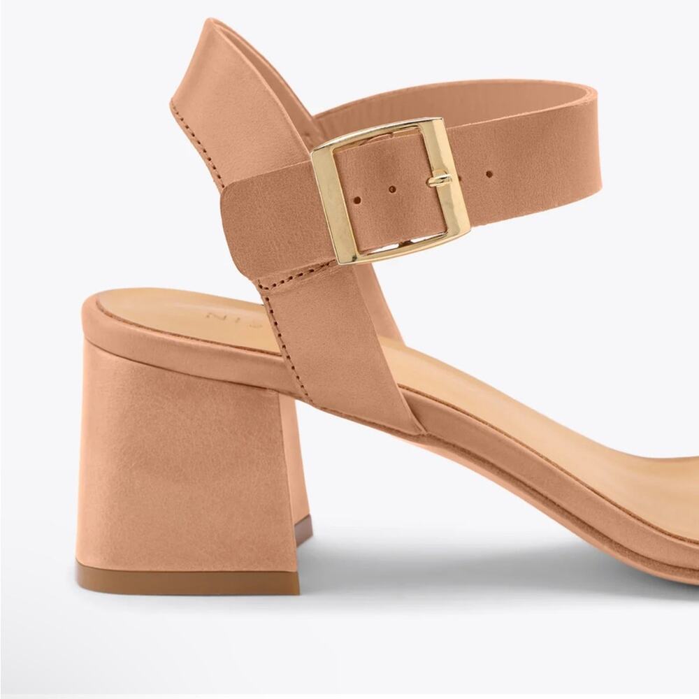 Nisolo Stella Go To block heel sandal almond - Picture 7 of 13